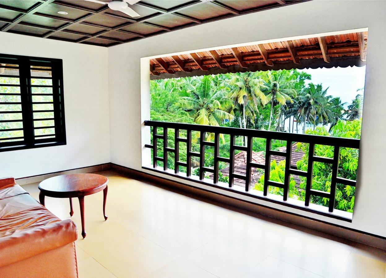 Estuary Sarovar Premiere Poovar Island Экстерьер фото