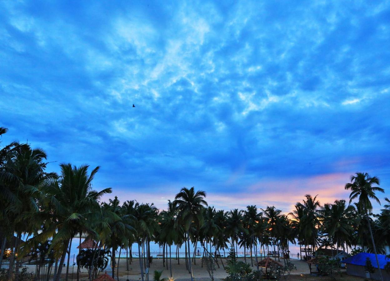 Estuary Sarovar Premiere Poovar Island Экстерьер фото