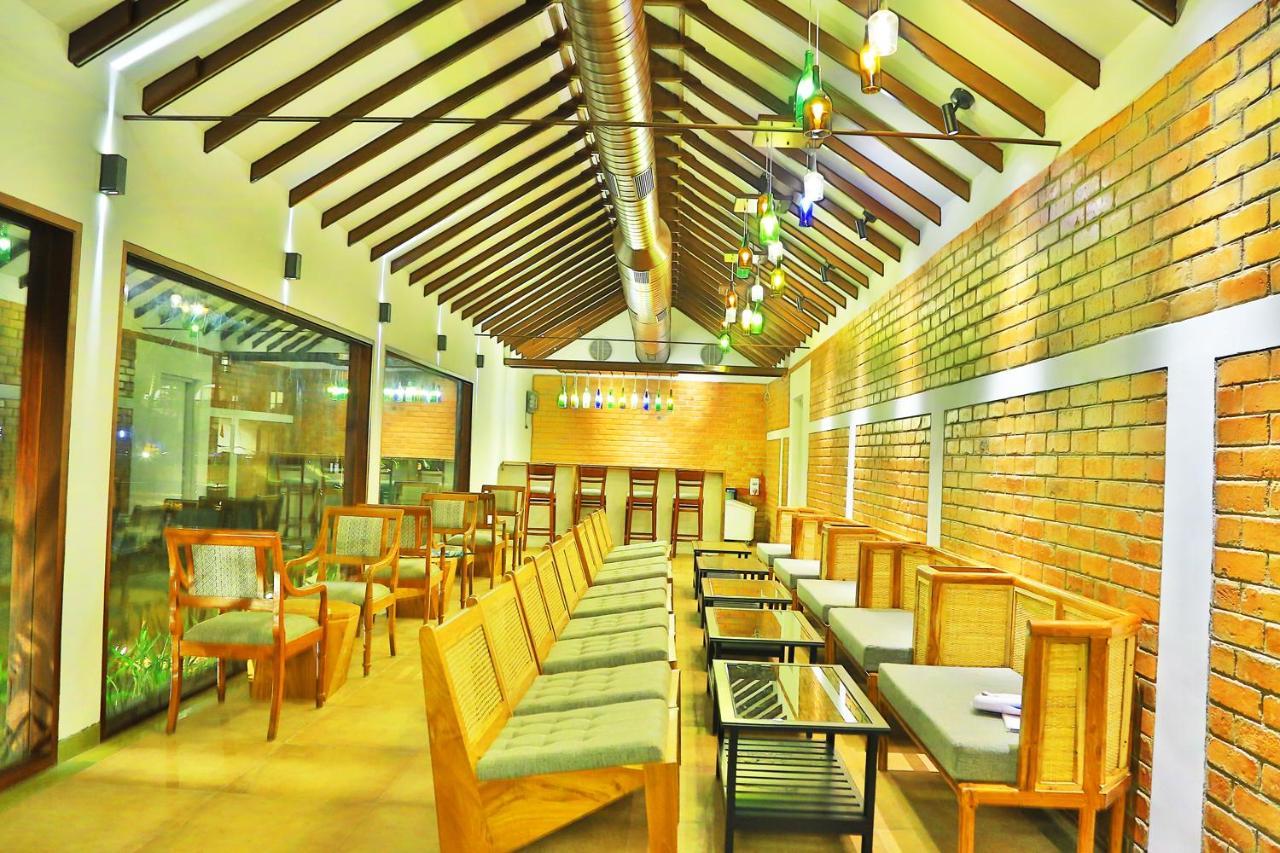 Estuary Sarovar Premiere Poovar Island Экстерьер фото